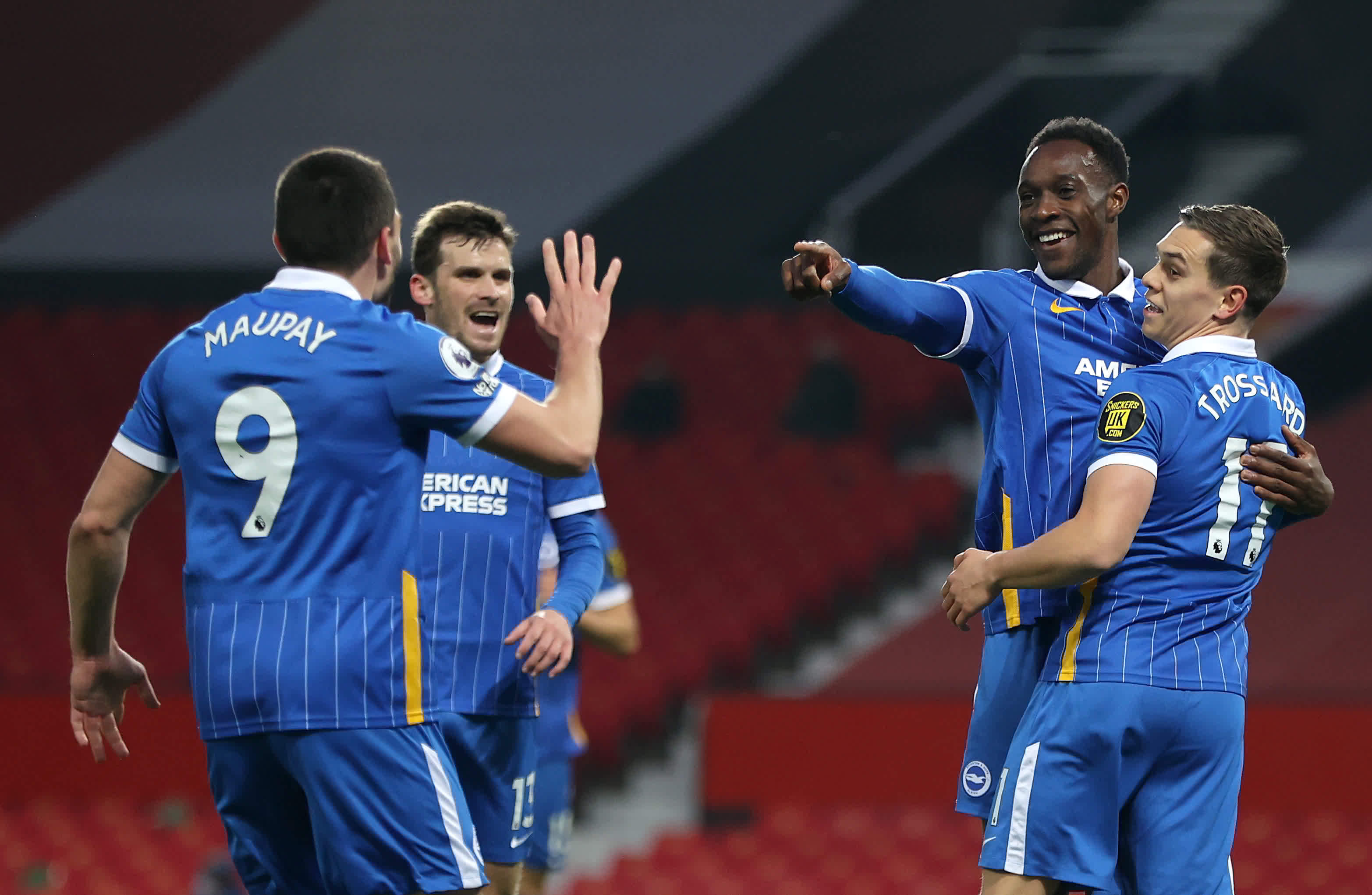 足球战术中 足球战术中